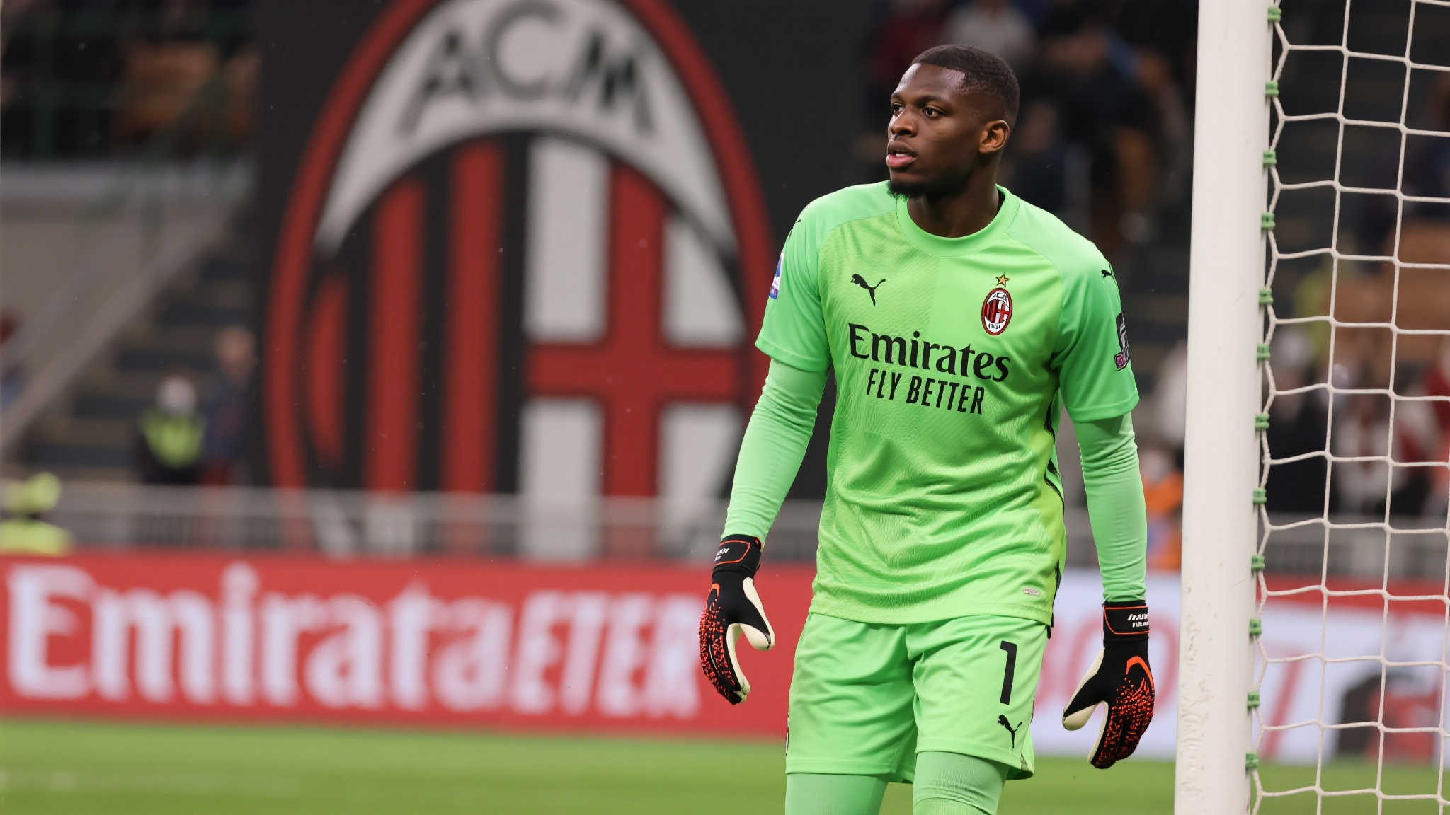 米兰向切尔西标价3000万欧转让迈尼昂